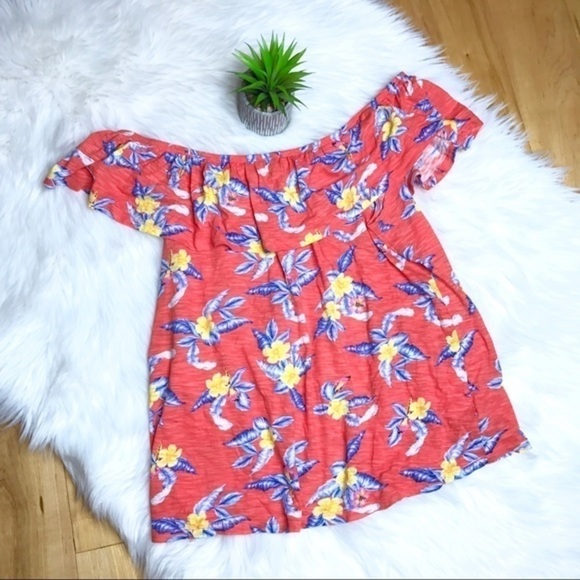 Old Navy NWOT Off the Shoulder Ruffle Top - Picture 2 of 6